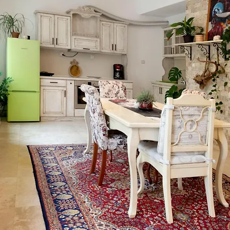 Atlanta Apartment